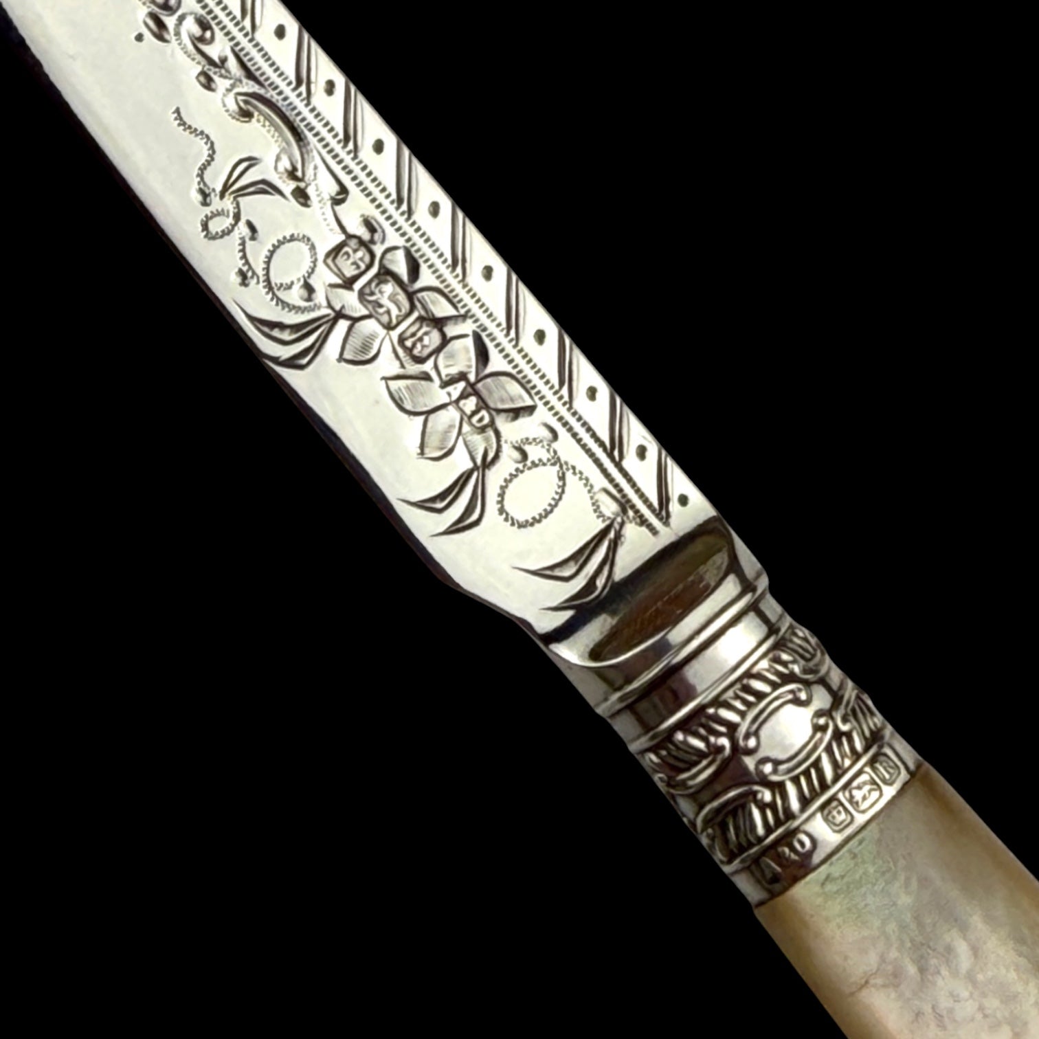 Antique Letter Opener or Butter Knife. 1902, Mother of Pearl and Sterling Silver. Cased.