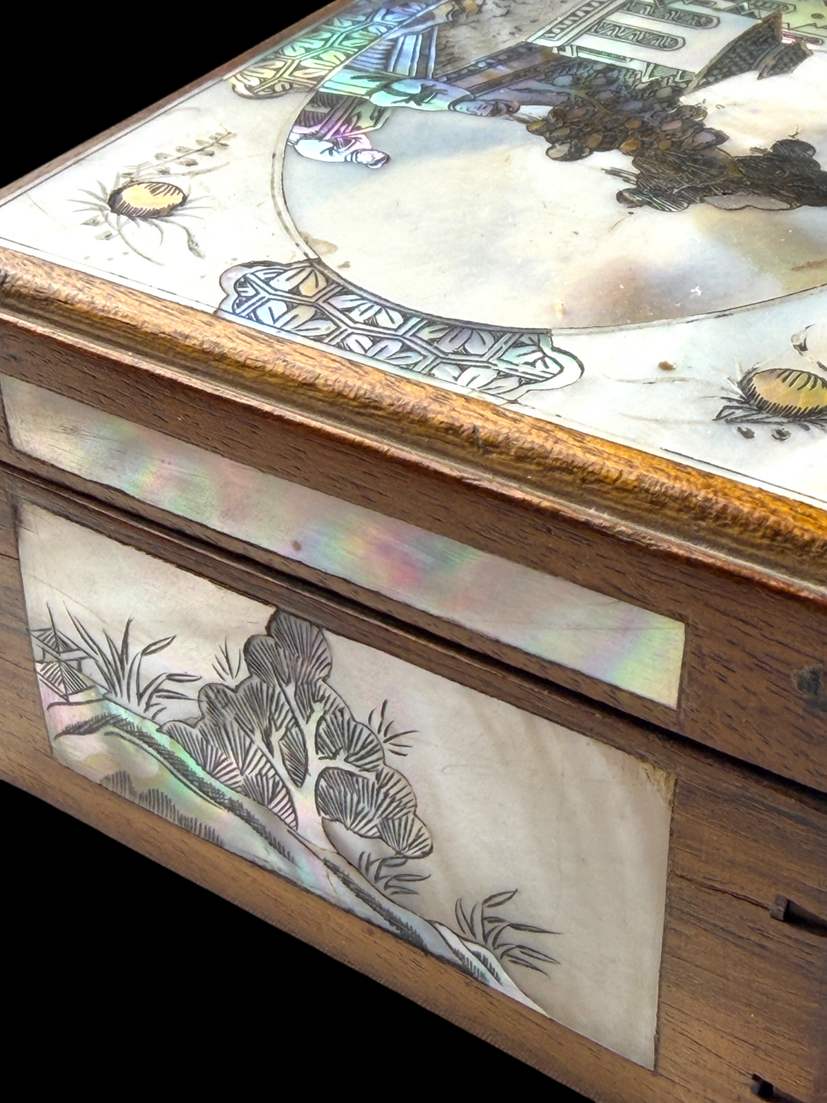 French Colonial Vietnamese Mother-of-Pearl Inlaid Box