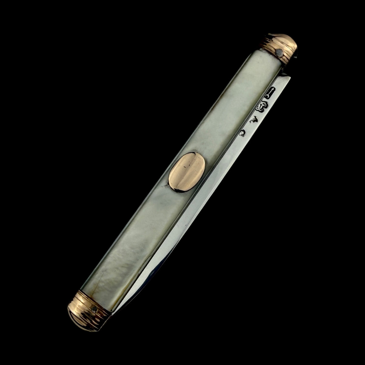 18th Century French Mother-of-Pearl & 18ct Gold Folding Knife