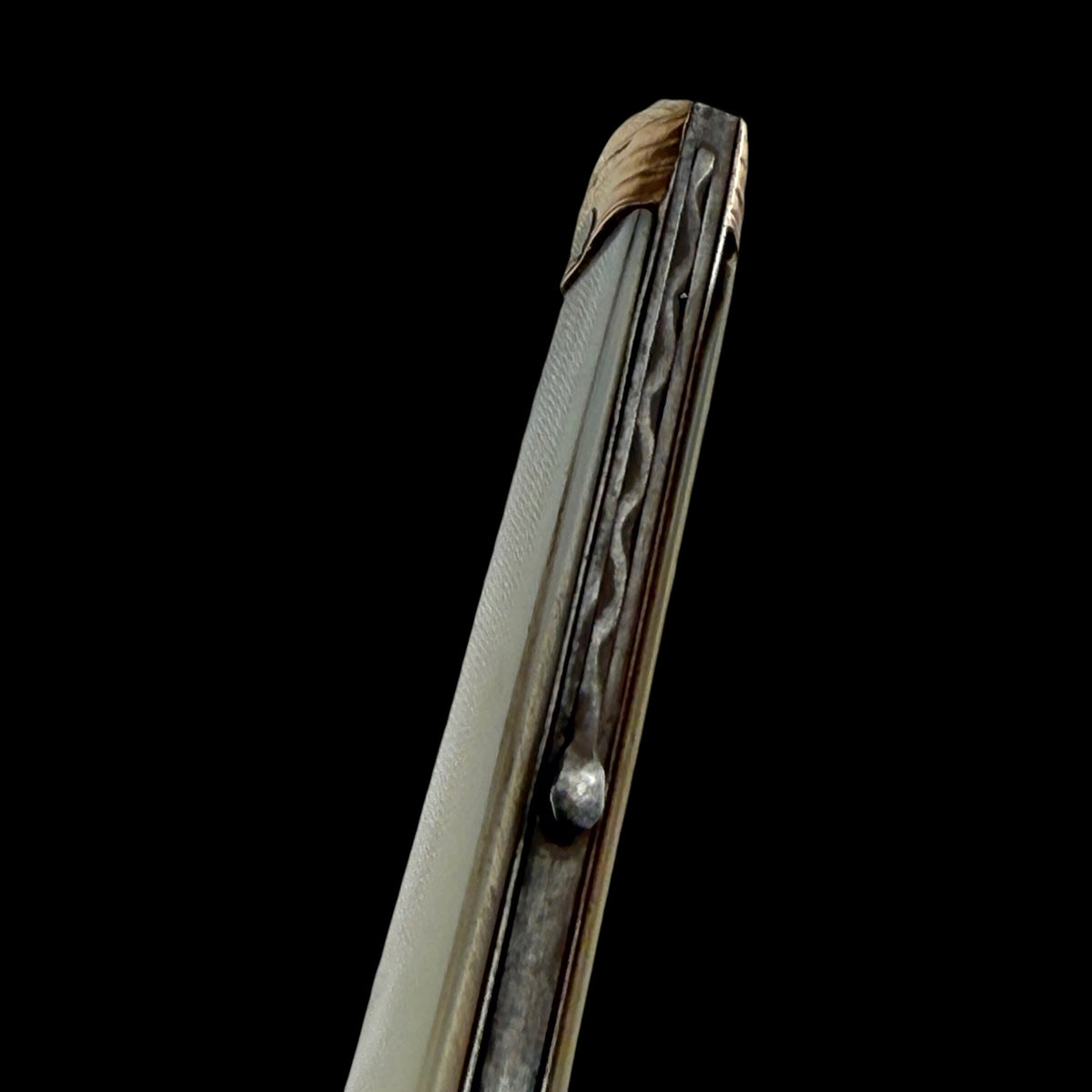 18th Century French Mother-of-Pearl & 18ct Gold Folding Knife