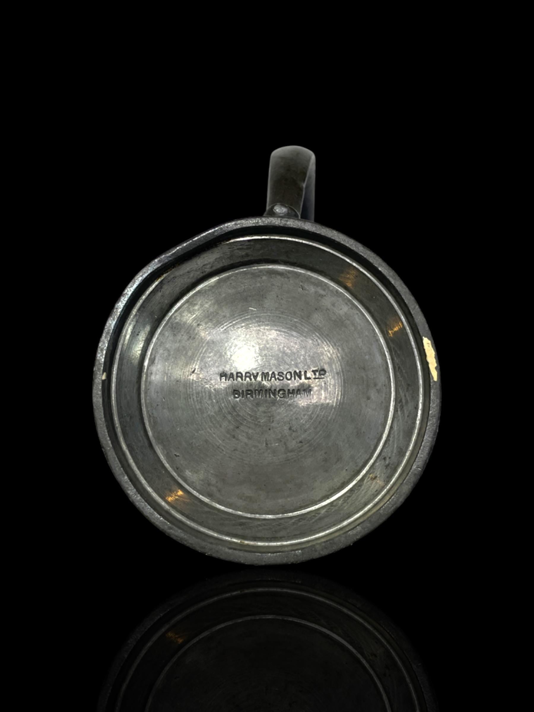 Victorian Half Pint Pewter Tankard.