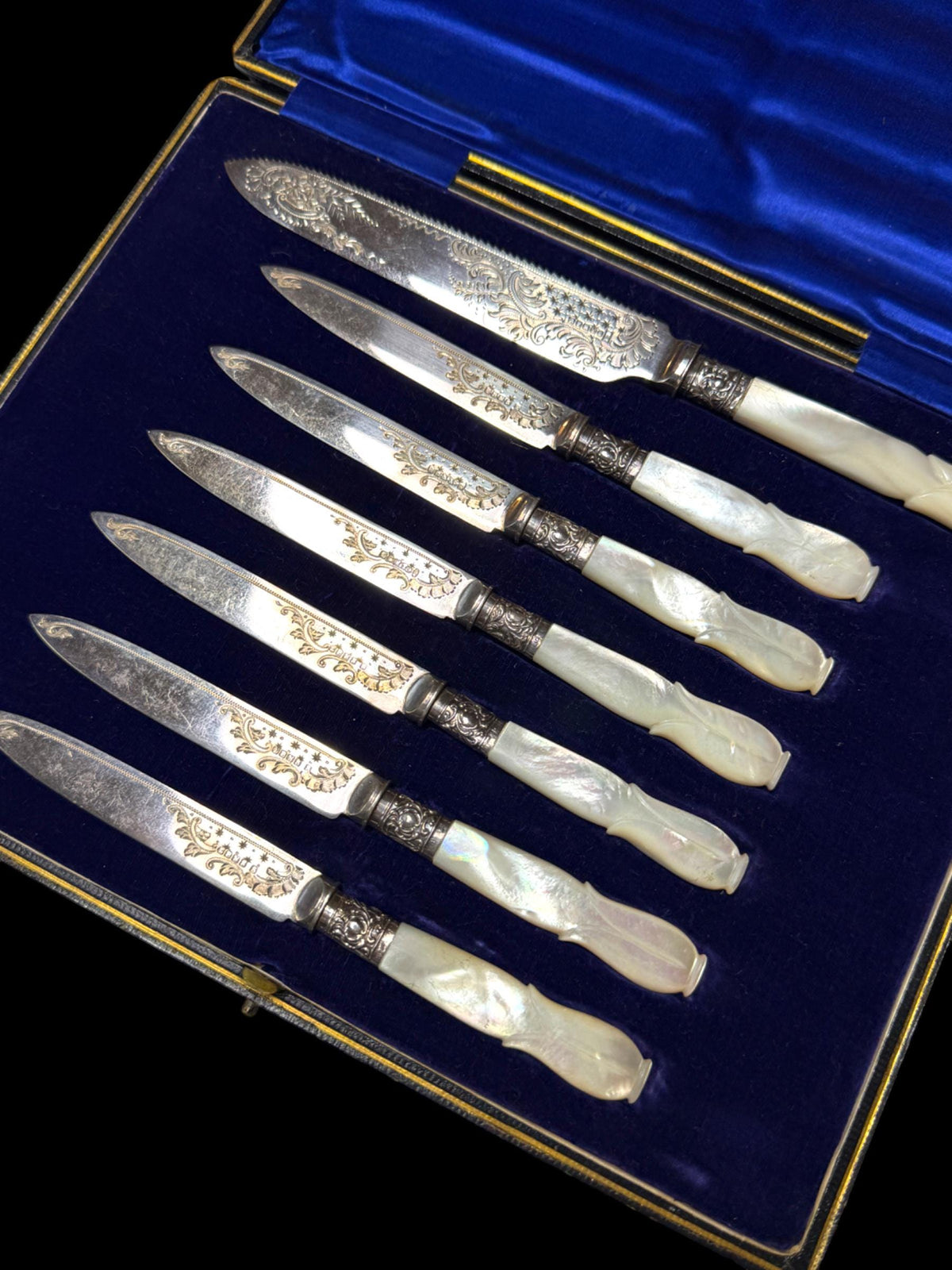 Antique Set of Knives. Mother of Pearl and Silver Plate. Cased.