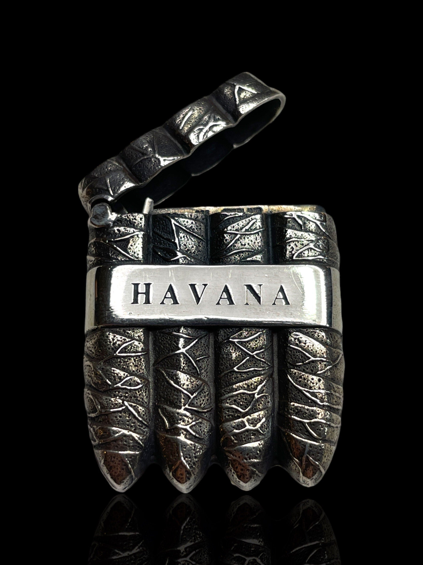 Exceptional Vintage Cigar-shaped Sterling Silver Vesta (Match Holder) . Engraved 'Havana'.