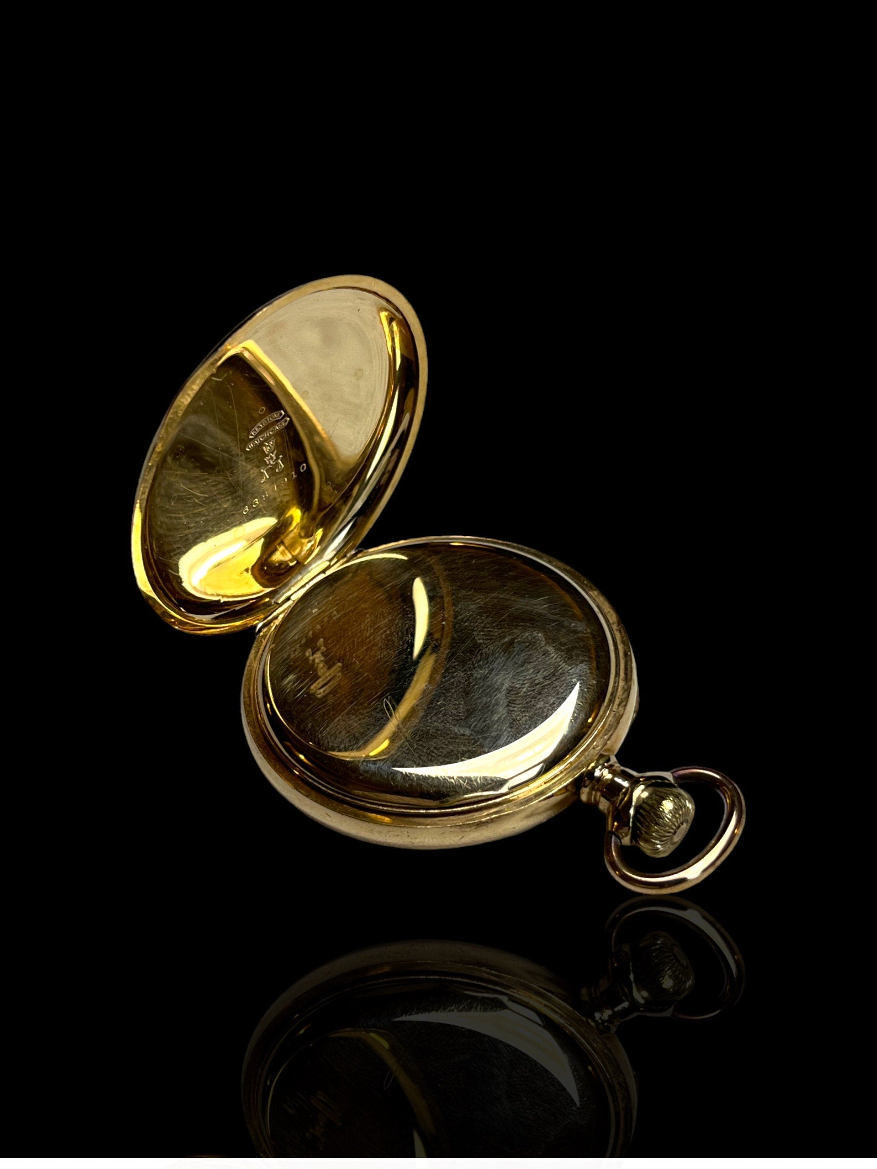 Gold-Plate Waltham Pocket Watch with Display Stand: 15 Jewel Movement