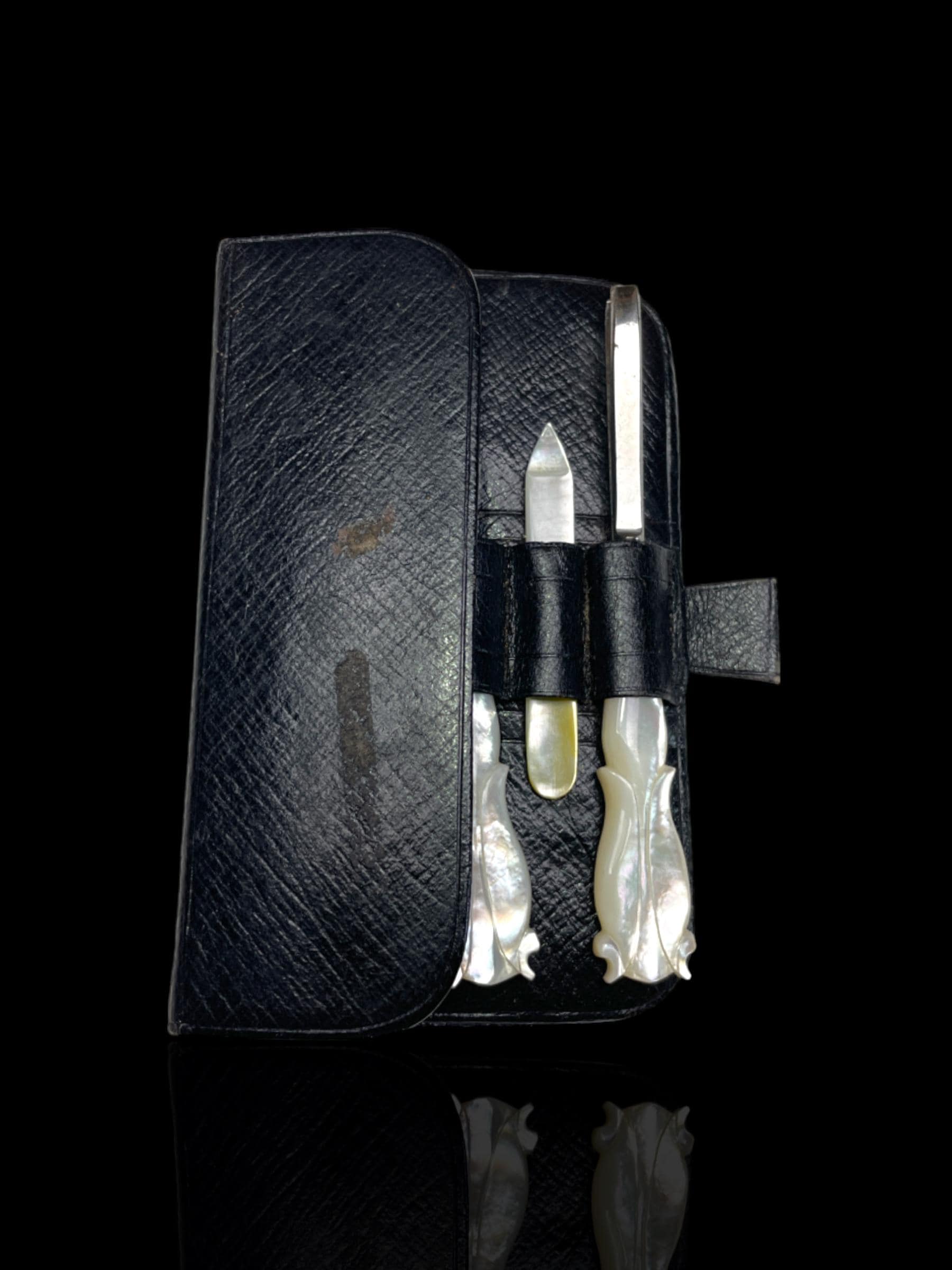 Mother of Pearl Travelling Vanity Set. Cased.