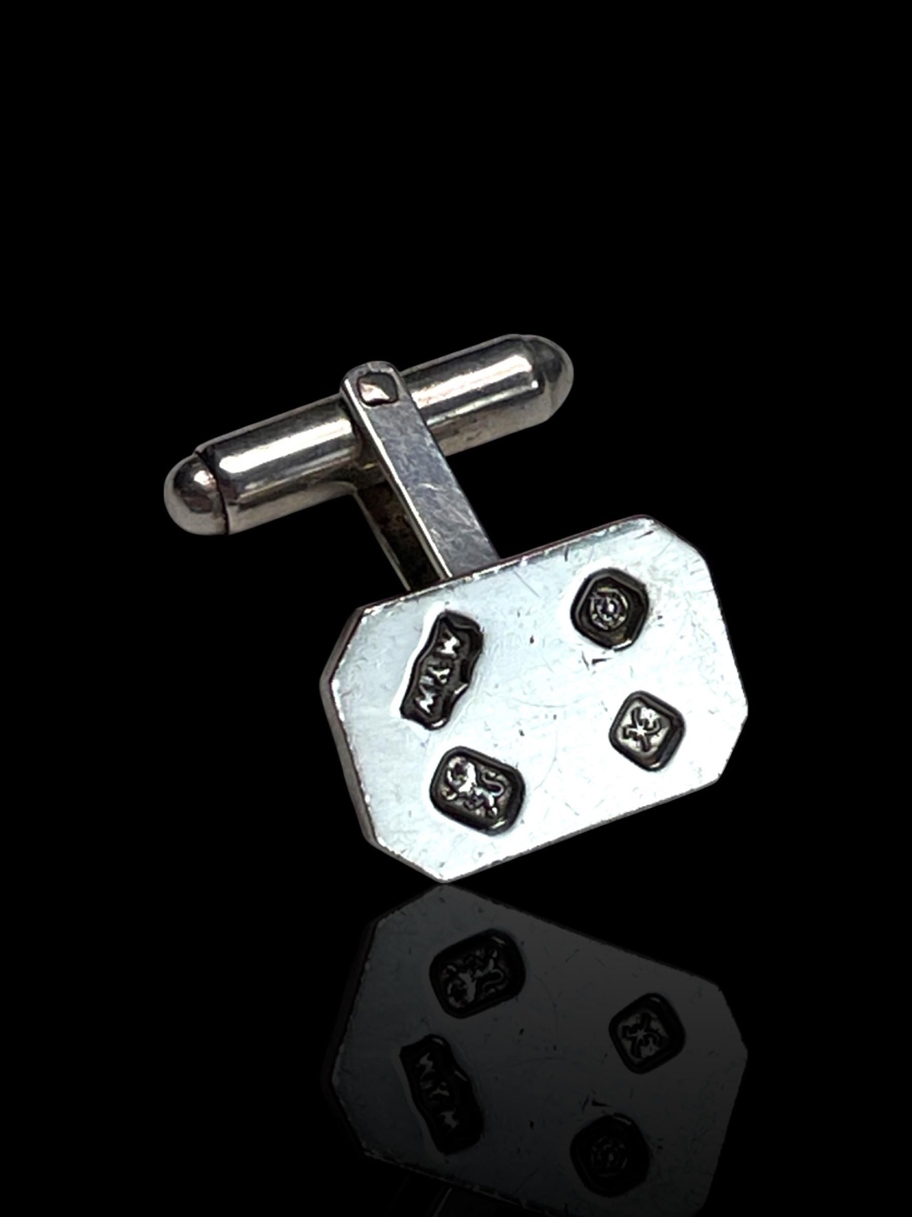Vintage English Hallmarks Sterling Silver Cufflinks: 1947, Mappin and Webb.