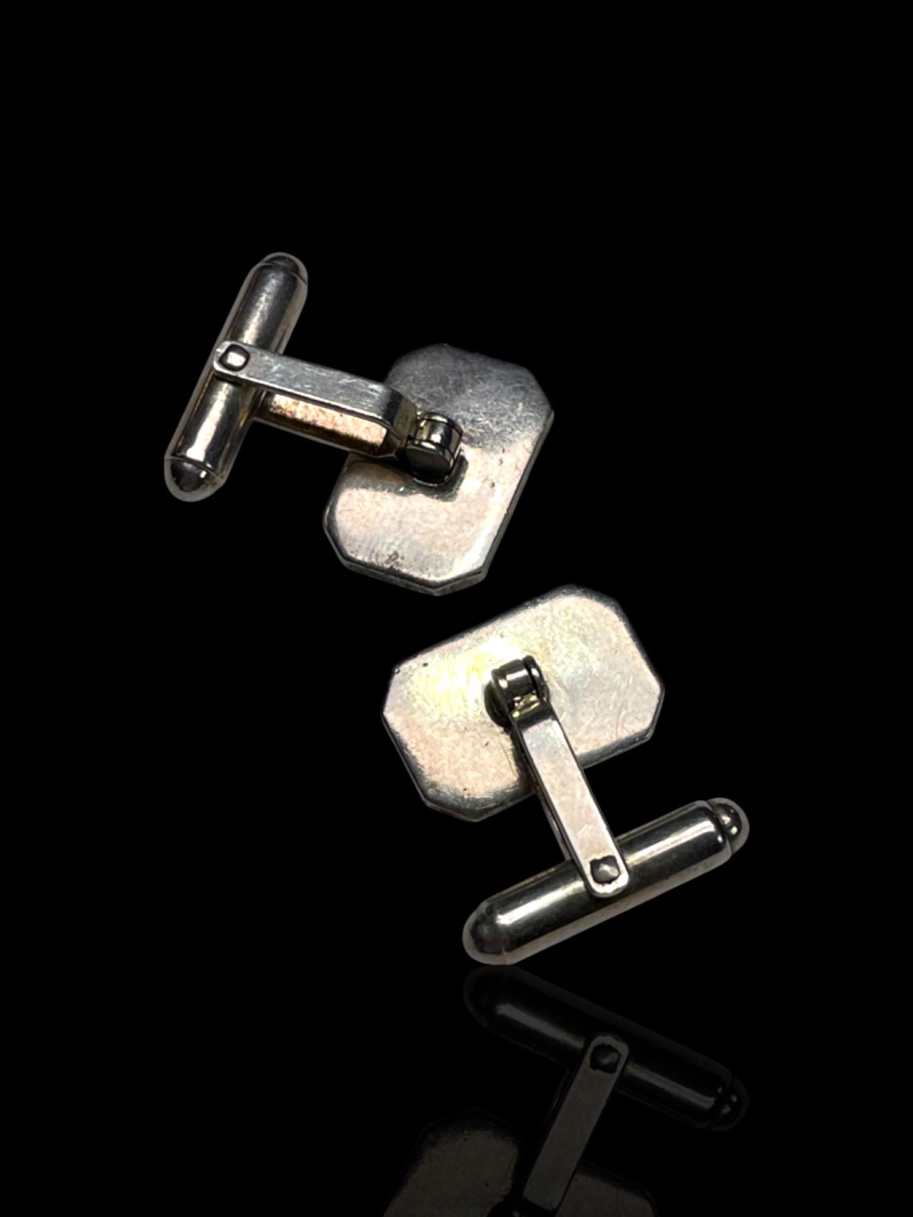 Vintage English Hallmarks Sterling Silver Cufflinks: 1947, Mappin and Webb.