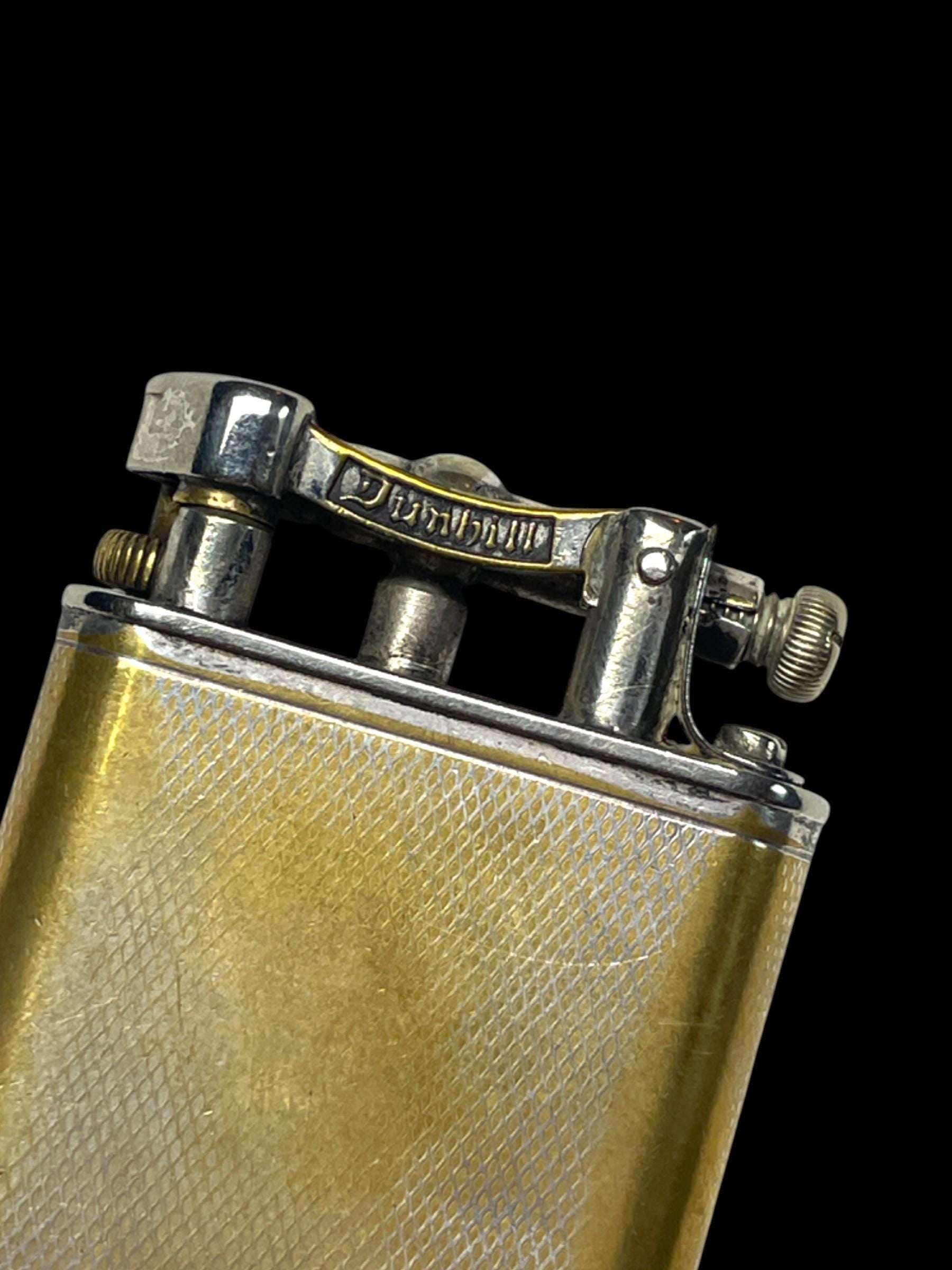 Vintage Dunhill Lift-Arm Lighter. Cased.