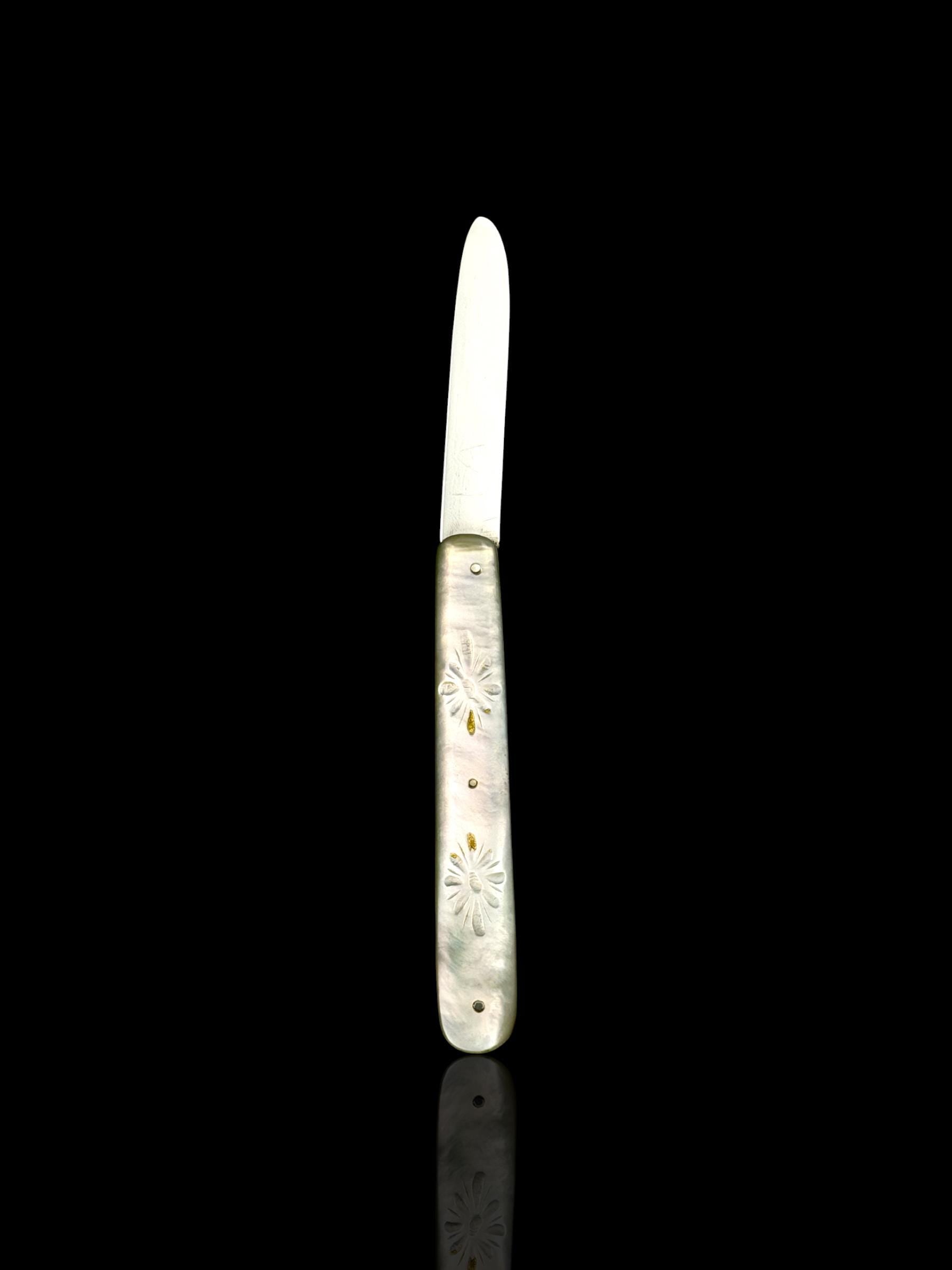 Antique Pocket Knife. 1880, Mother of Pearl and Sterling Silver.