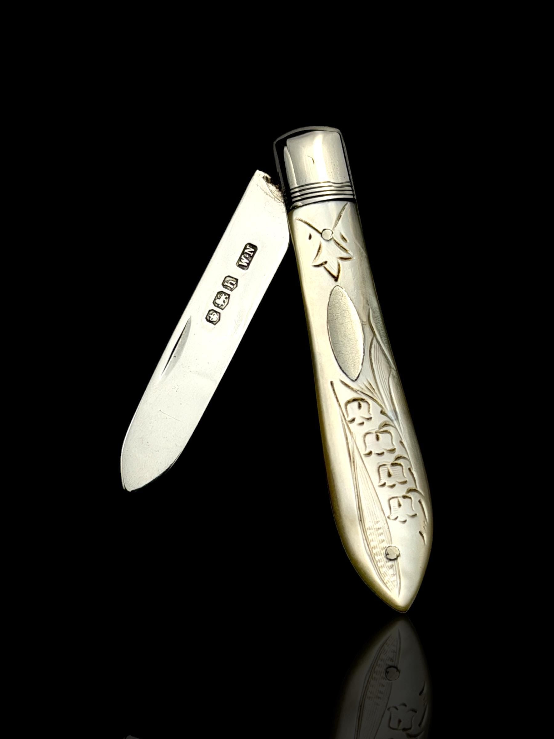 Antique Pocket Knife. 1925, Mother of Pearl and Sterling Silver.