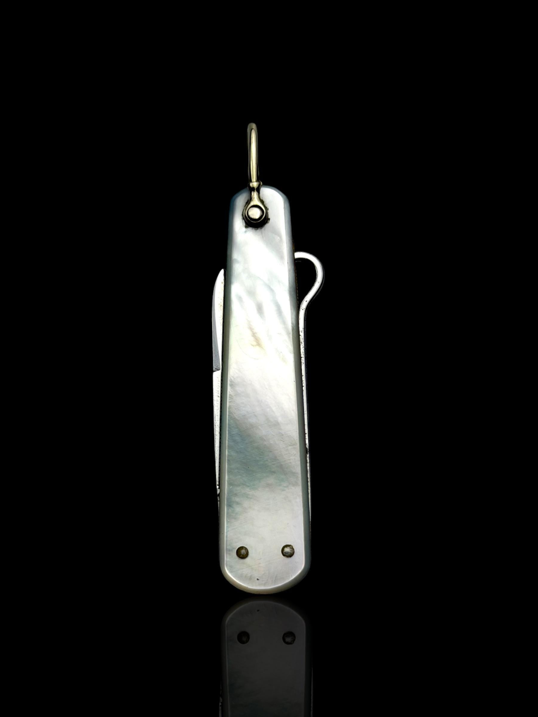 Vintage Pocket Knife Key Ring. Early 19th Century, Mother of Pearl and Steel.