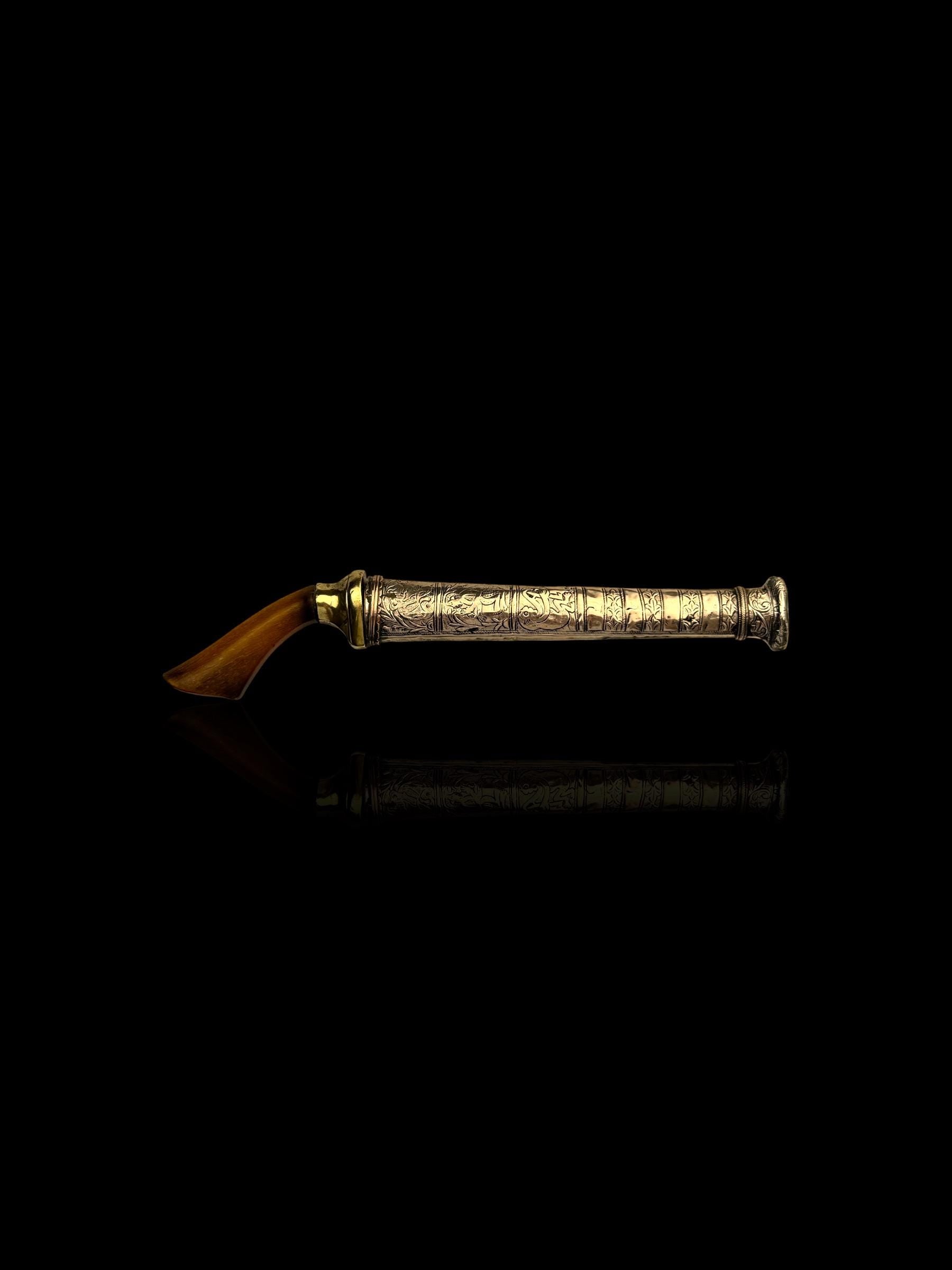 Antique Indian Horn-Handled Knife. Silver Sheath. Circa 1900.