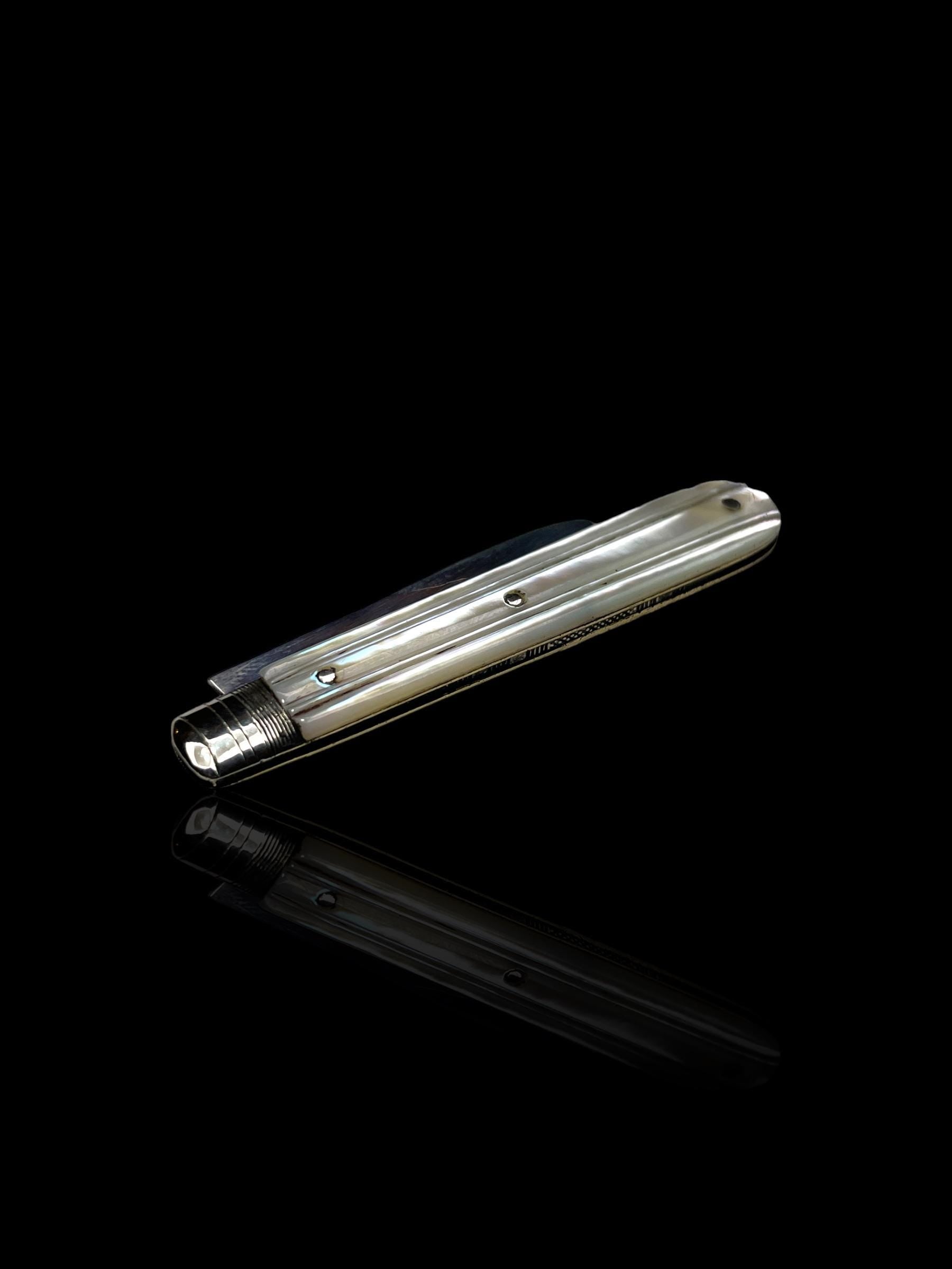 Antique Mother of Pearl and Sterling Silver Pocket Knife. 1878, William Moulson, England.
