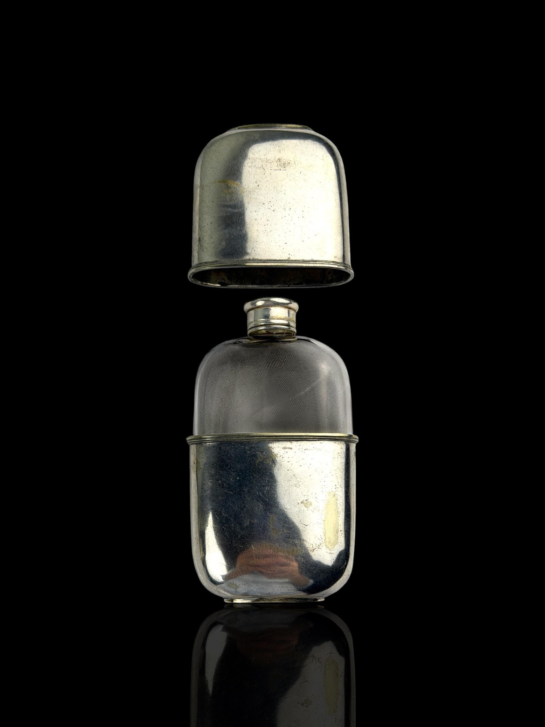 Vintage Silver Plate Hip Flask. Cased.