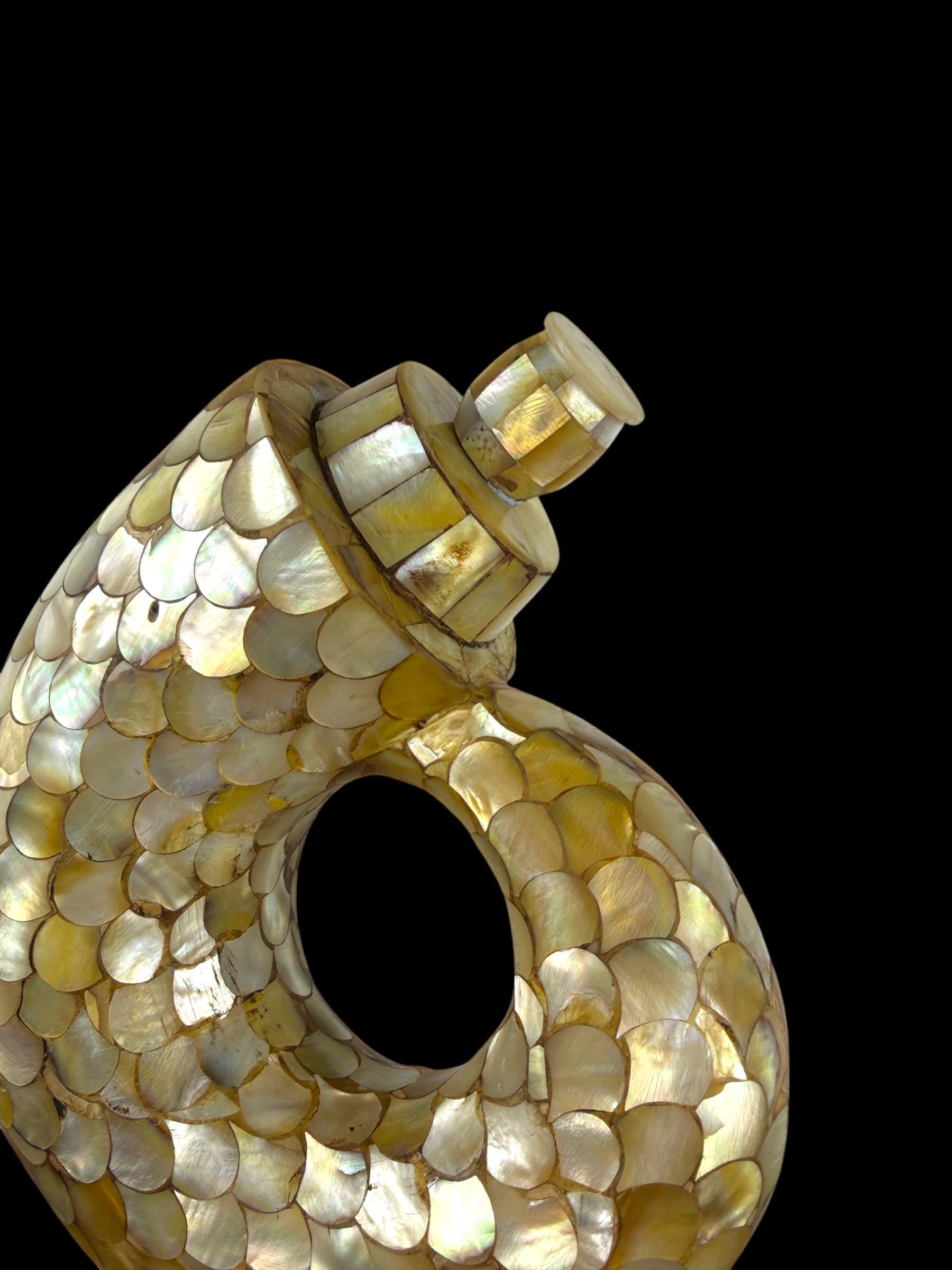 Powder Flask. Mother of Pearl.