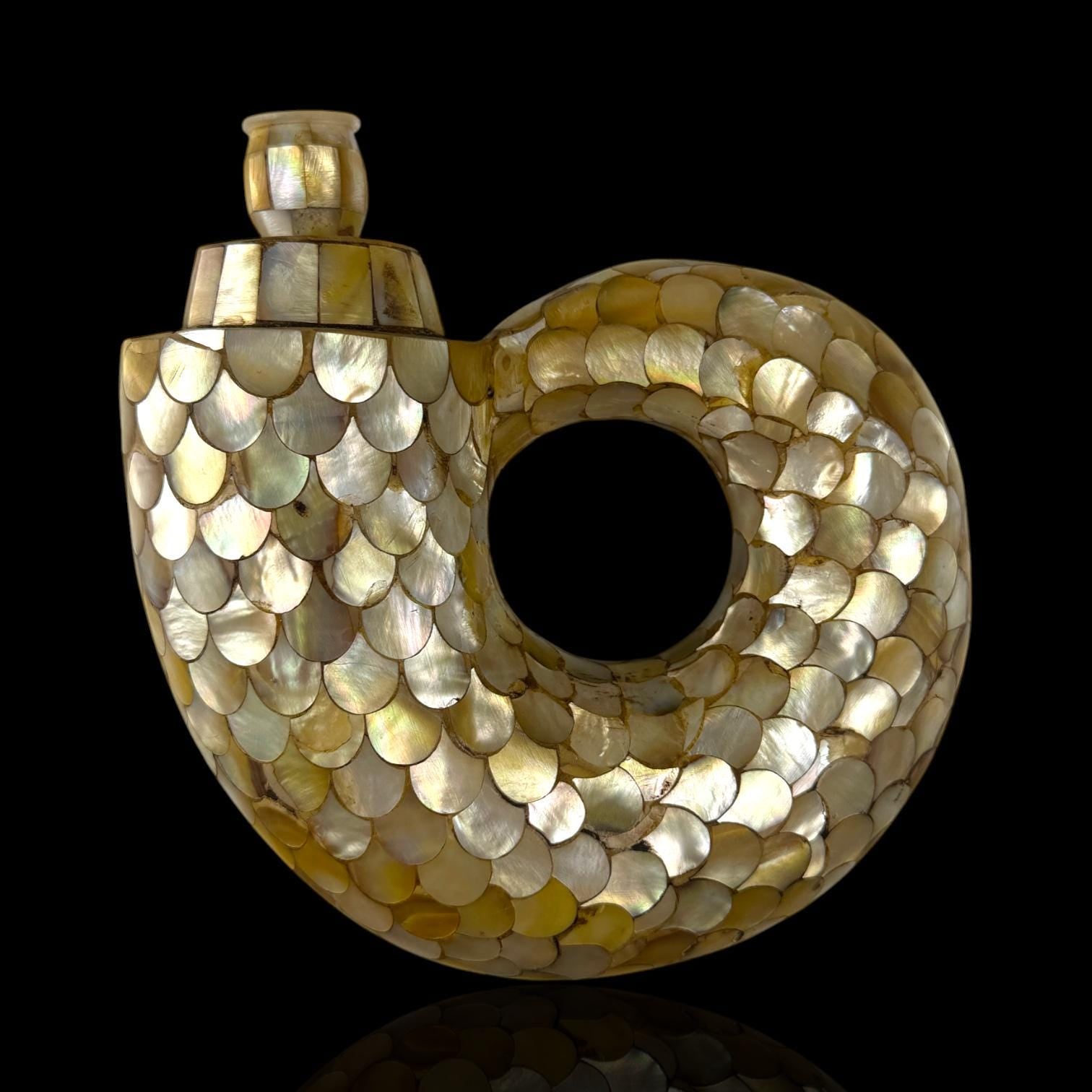 Powder Flask. Mother of Pearl.