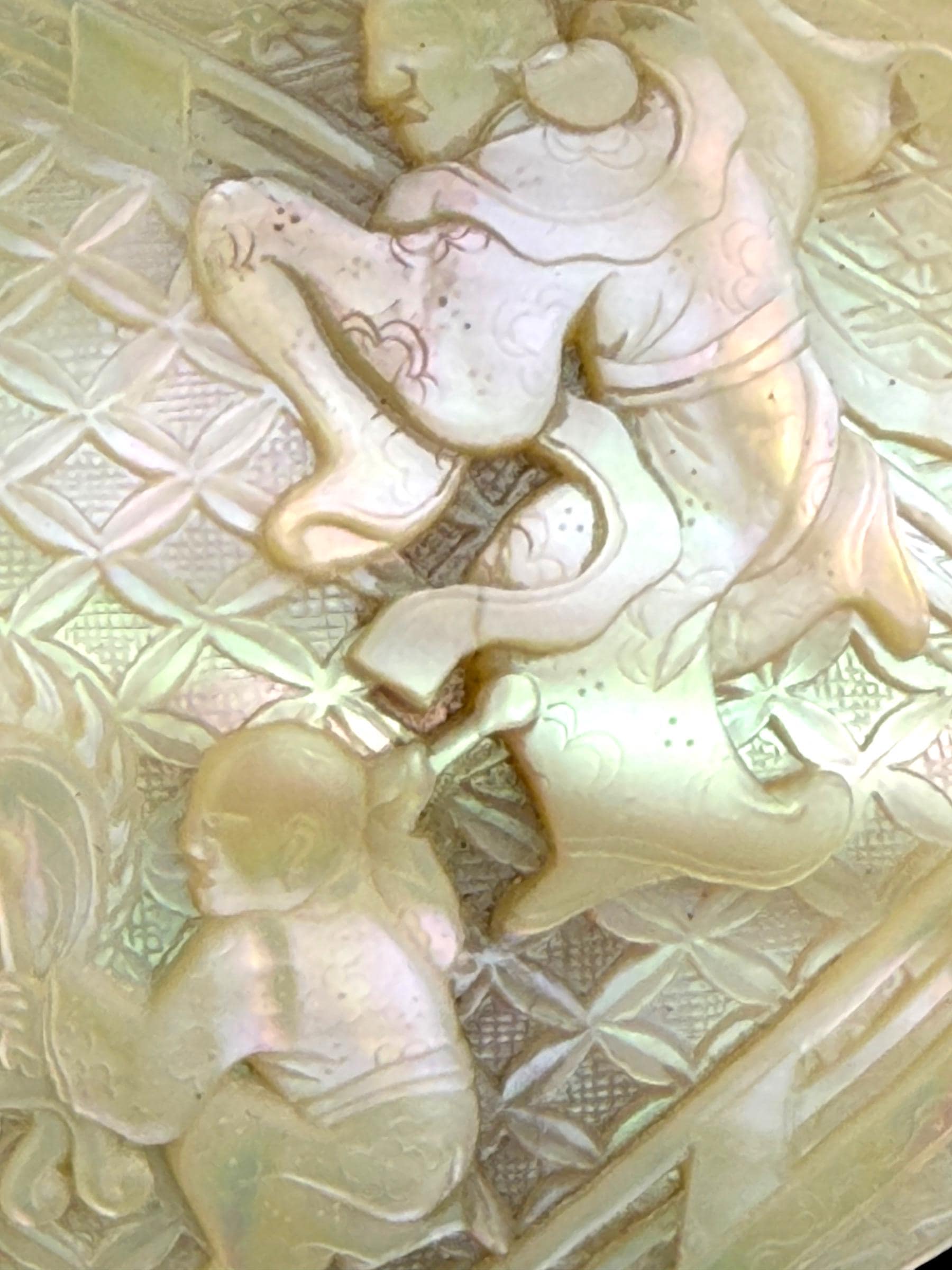 Qing Dynasty Carved Nautilus Shell Box